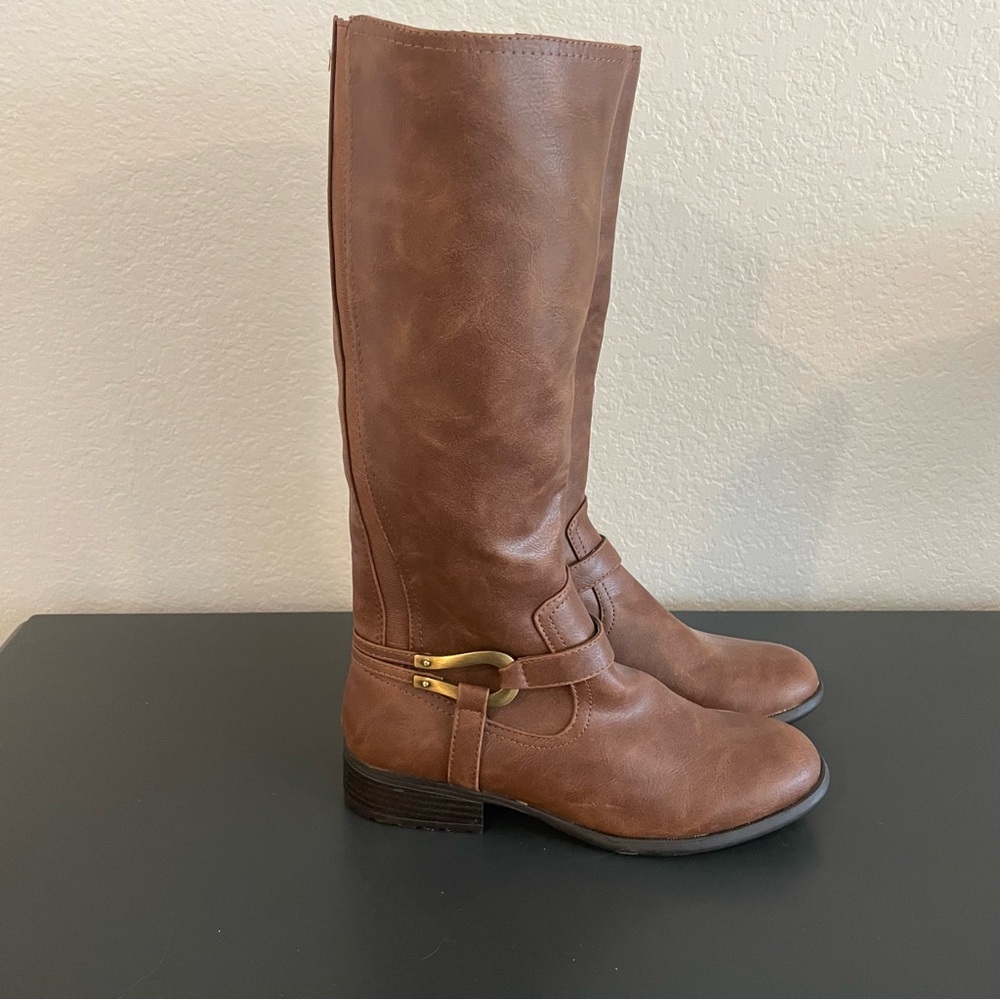 Life Stride Brown Heeled Boots with Classic Equestrian Design